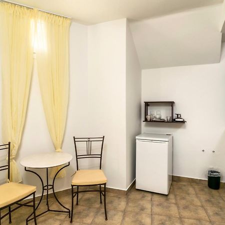 Livanios Studios Adamantas  Exteriér fotografie